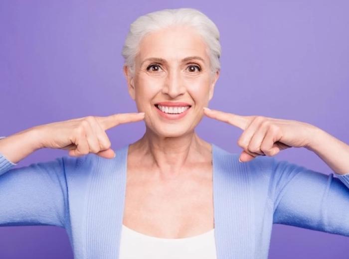 Dental Bridges vs. Implants: Which Option Is Right for You?